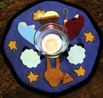 Little Stitchies - Nativity Candle Mat