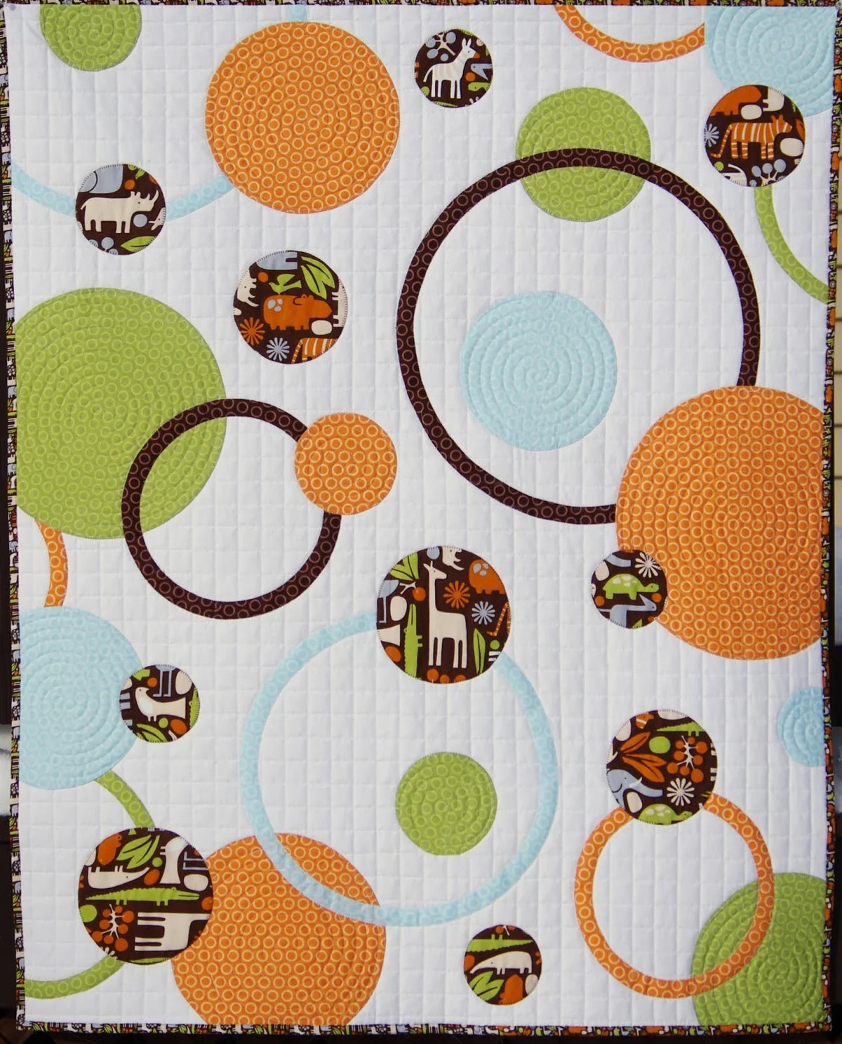 Circles and Rings Baby Quilt Pattern