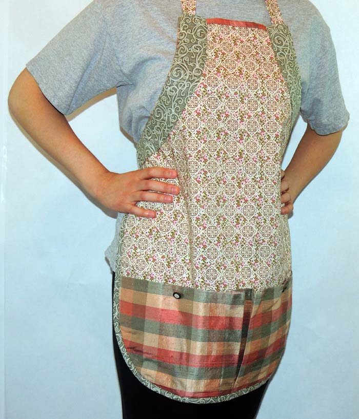 Pockets-a-Plenty Reversible Apron