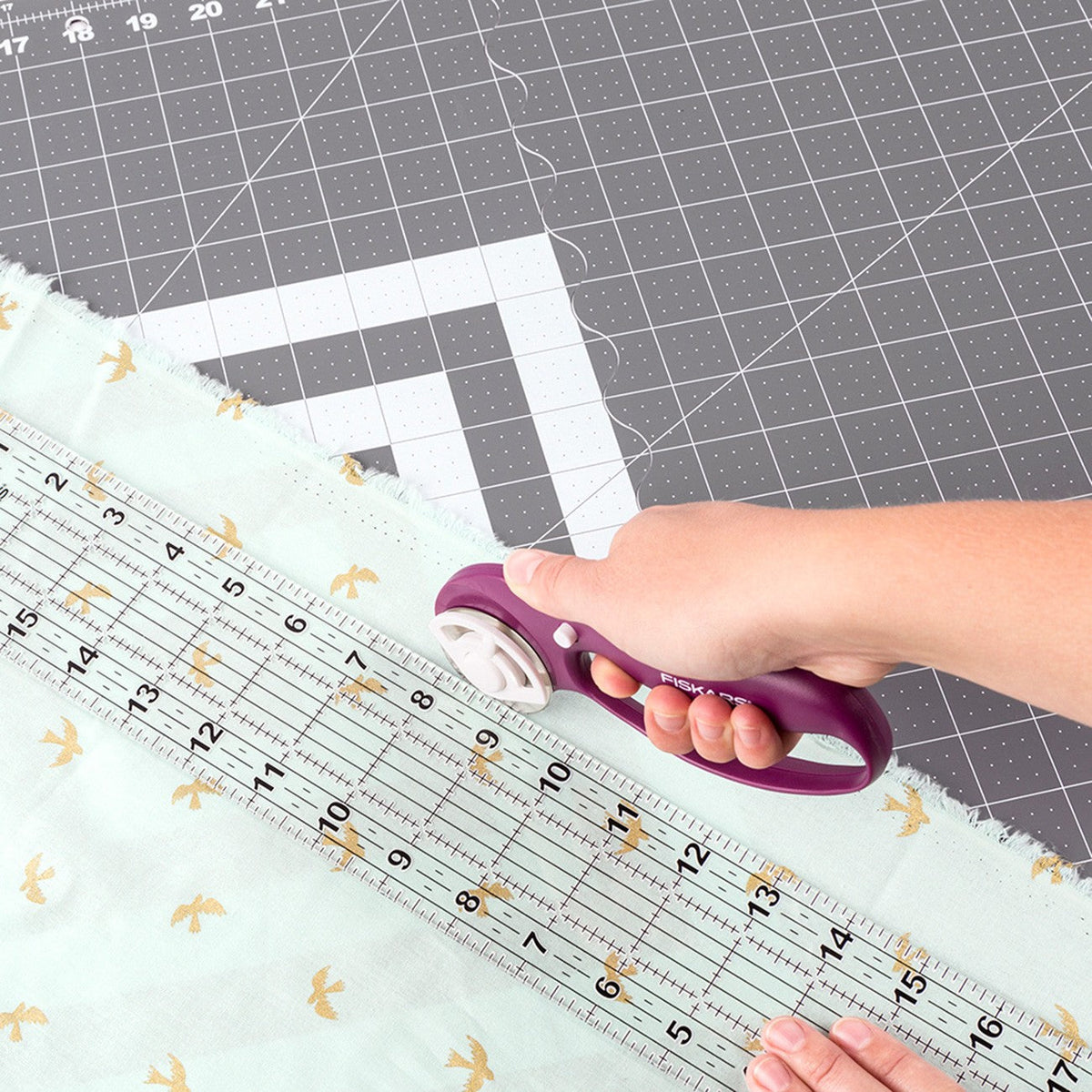 Folding Cutting Mat 24in x 36in