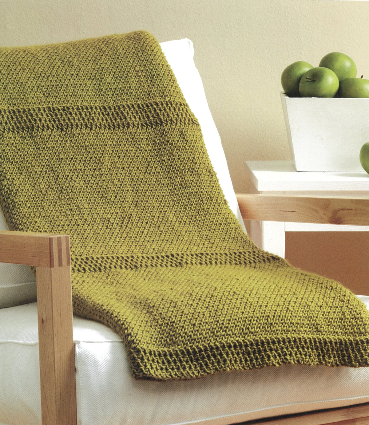 Knit Along with Debbie Macomber—A Charity Guide for Knitters