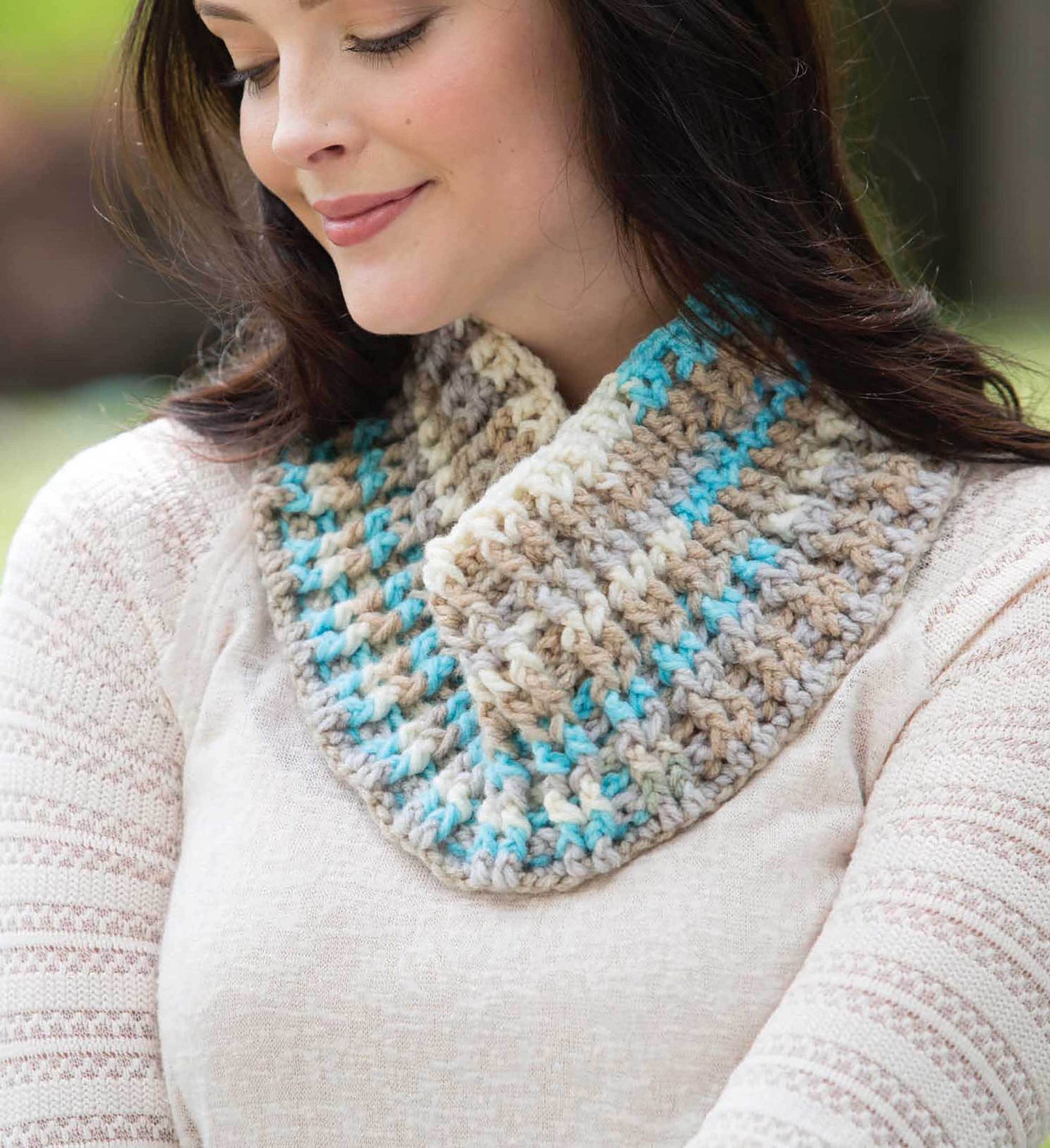 Make Your First Crochet Cowl
