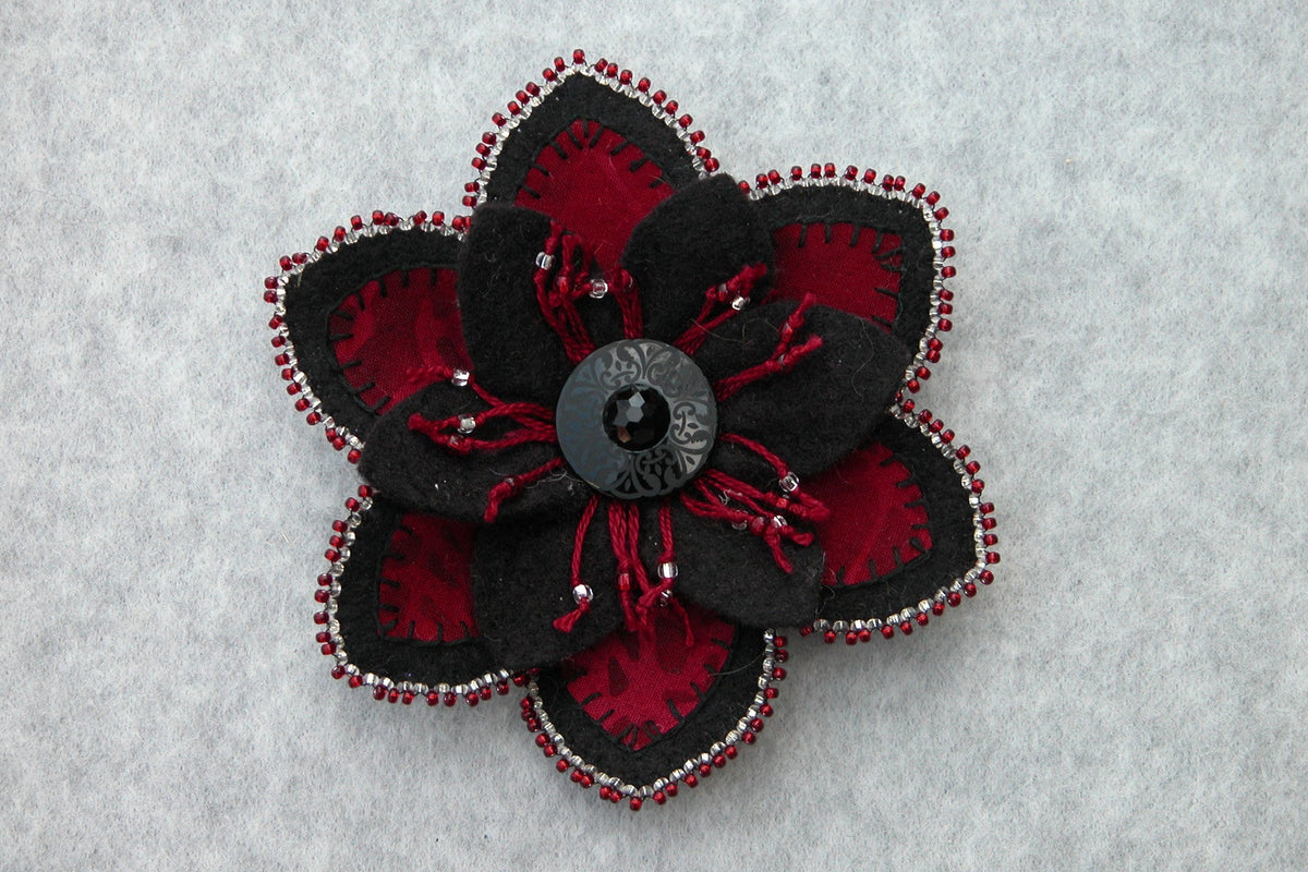 Bloom 'N' Berries Flower Pins