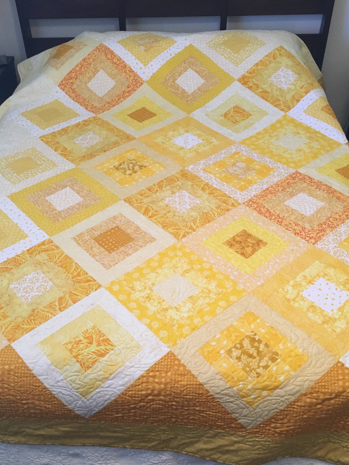 Yellow Suns Quilt Pattern