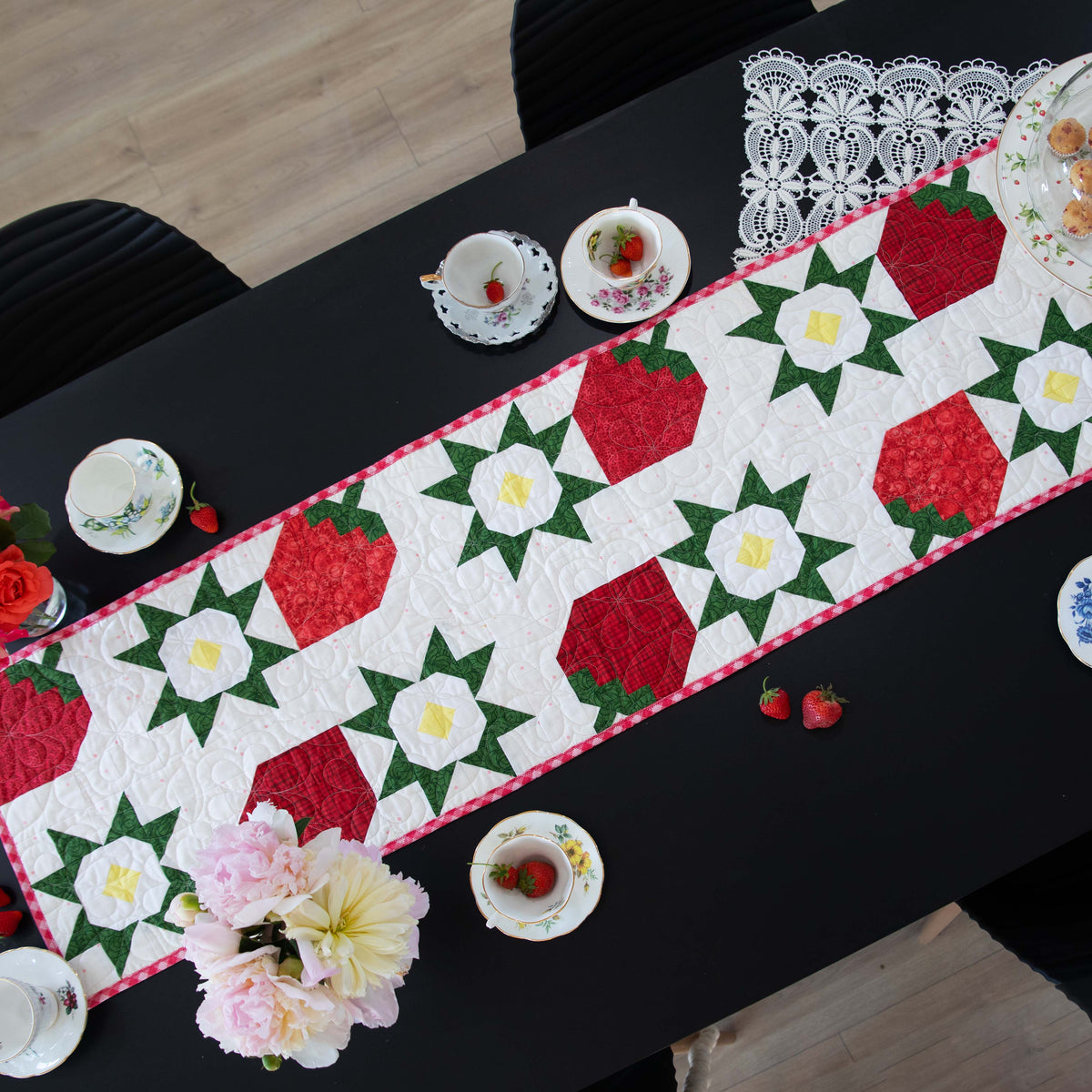 Strawberry Table Runner Pattern