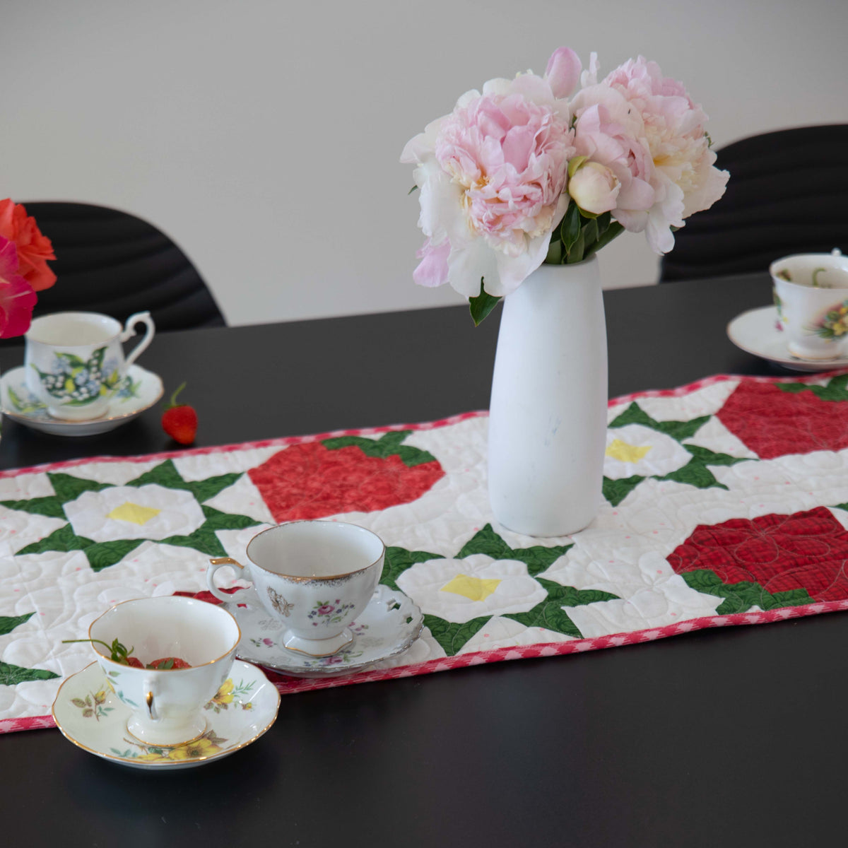 Strawberry Table Runner Pattern
