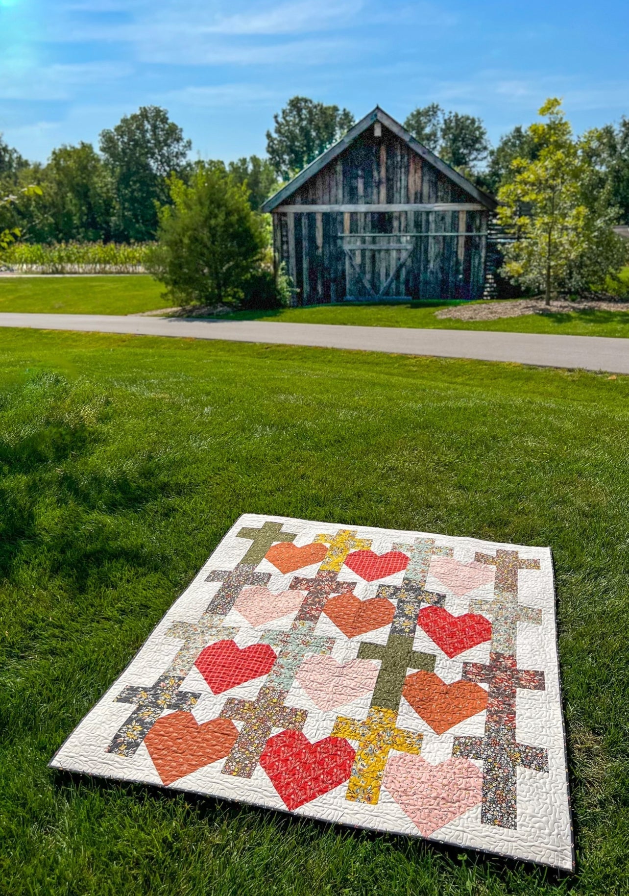Yes He Loves Me Crosses and Hearts Quilt Pattern Paper Print Version